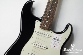 MADE IN JAPAN TRADITIONAL 60S STRATOCASTER - Black